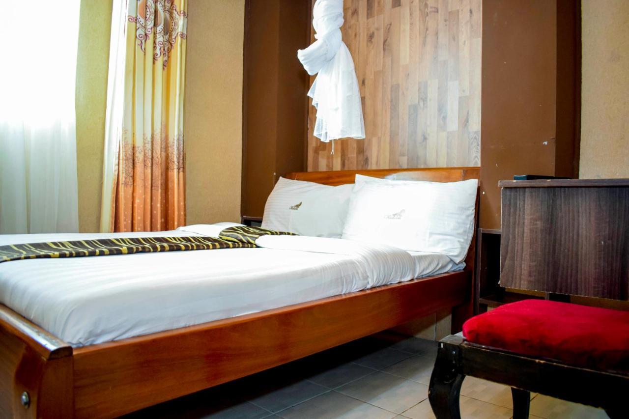 Simba Village Relax Inn Eldoret Esterno foto